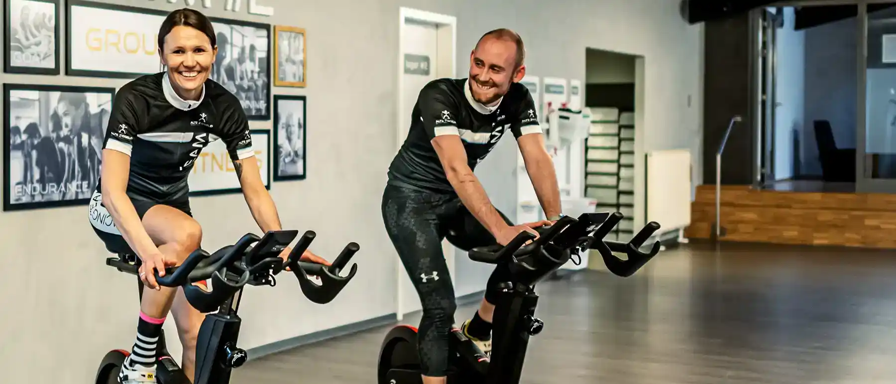 Indoor-Cycling-Kurs auf Spinning-Bikes im Sport+WellnessPark bei Heilbronn