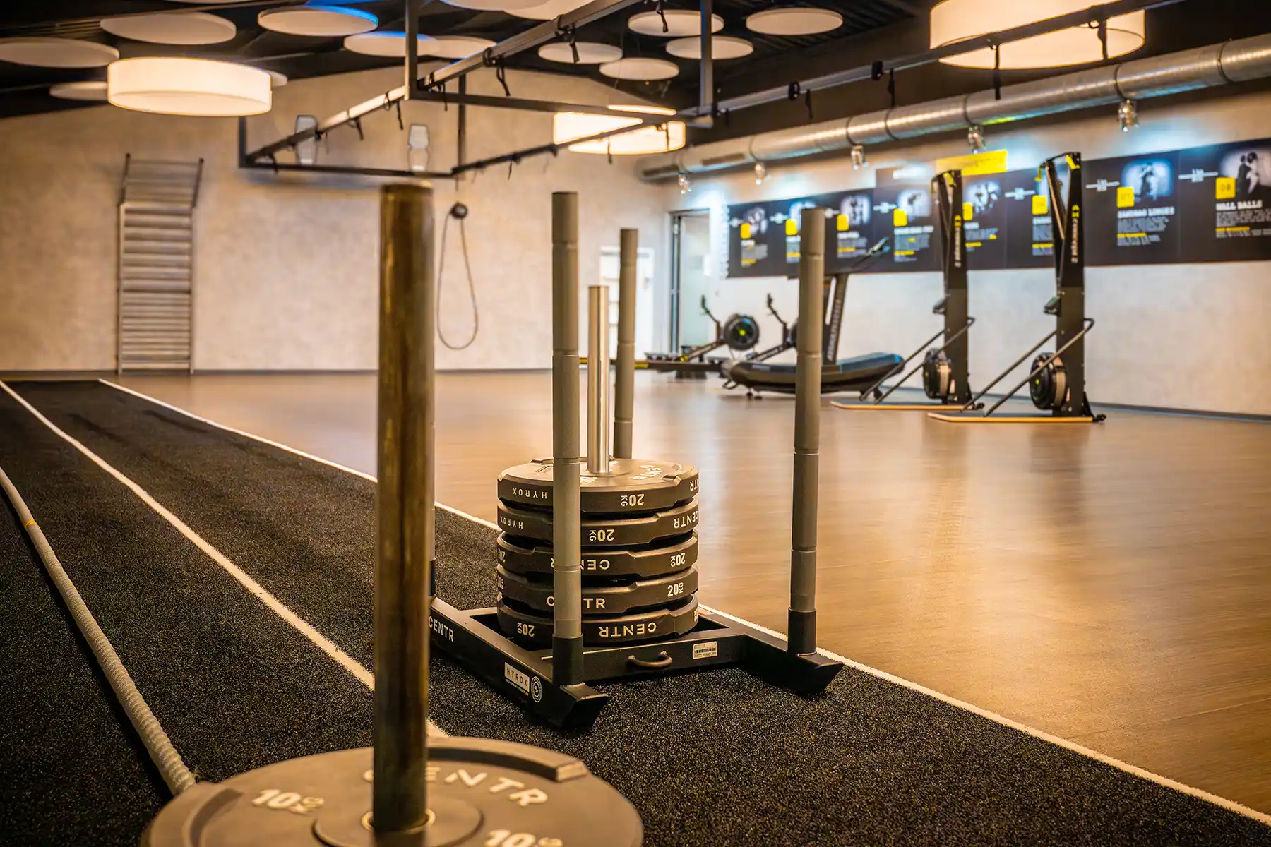 Funktionelles HYROX- und Cross-Training mit Sled Push, Kettlebells und TRX in Lauffen bei Heilbronn